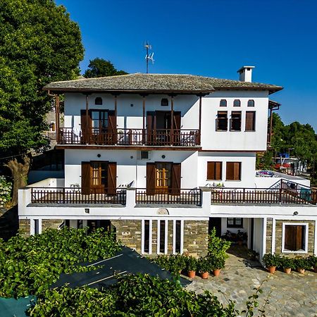 Hotel Vrionis Áyios Dhimítrios エクステリア 写真