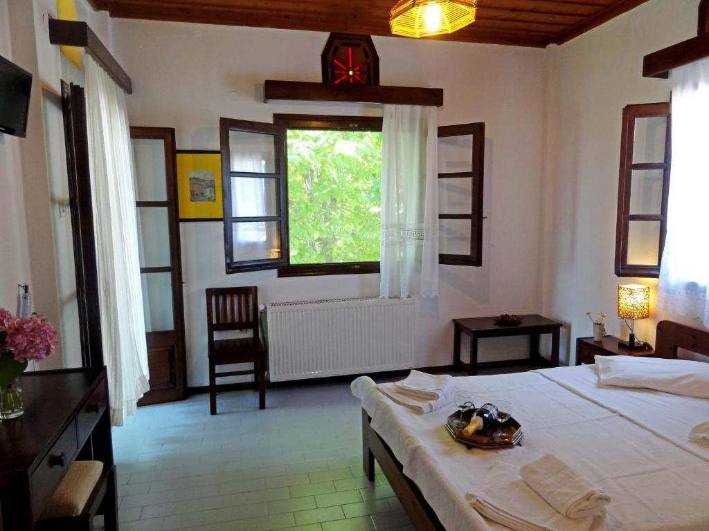 Hotel Vrionis Áyios Dhimítrios 部屋 写真
