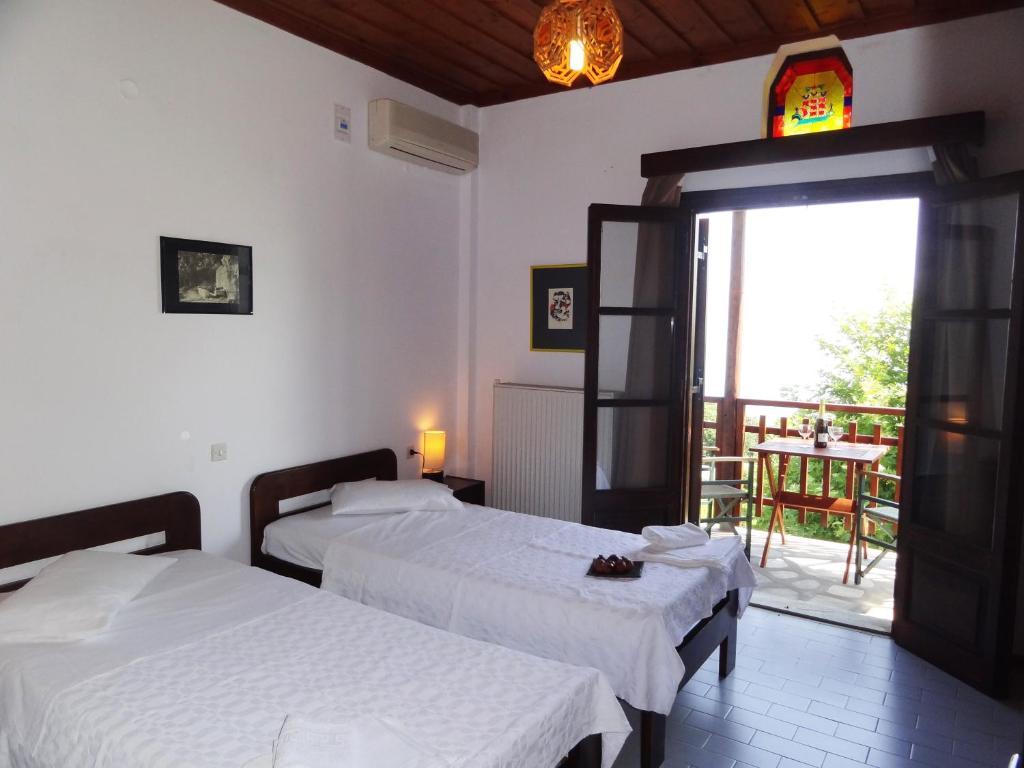 Hotel Vrionis Áyios Dhimítrios 部屋 写真