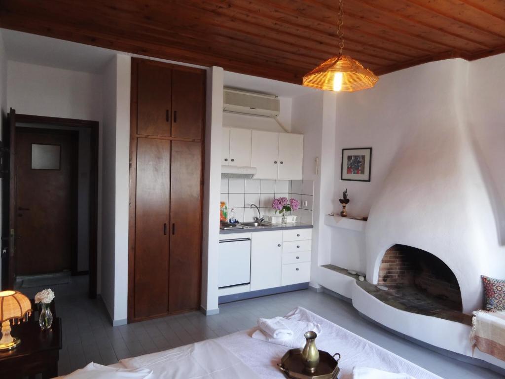 Hotel Vrionis Áyios Dhimítrios 部屋 写真